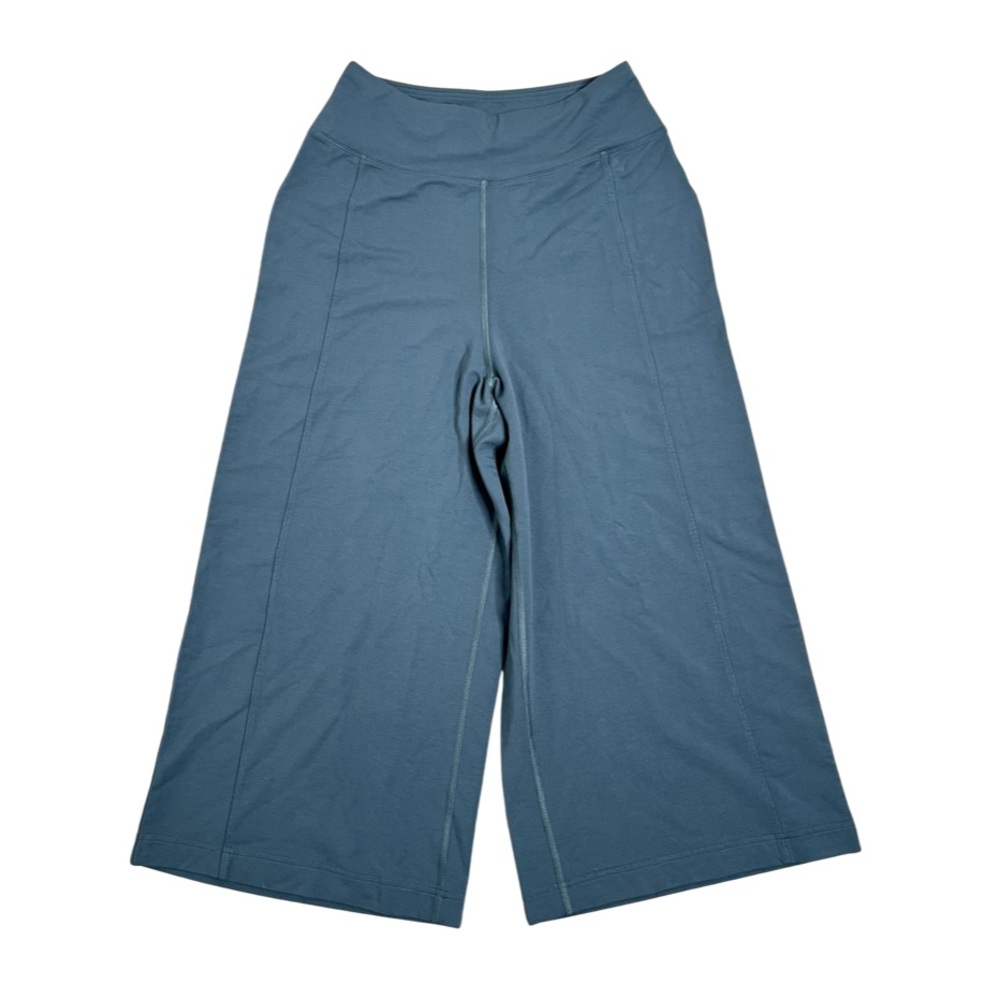Lululemon Blissed Out Culottes In Sea Steel Size 6